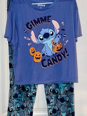 'Gimme Candy!' Purple  Pajama Set